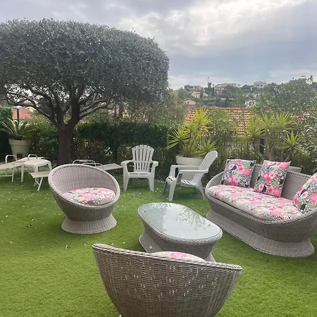 La Napoule 2 Terrasse, Jardin Classe 3 Etoiles Apartman Mandelieu